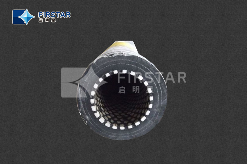 Резиновые шланги с керамическим покрытием