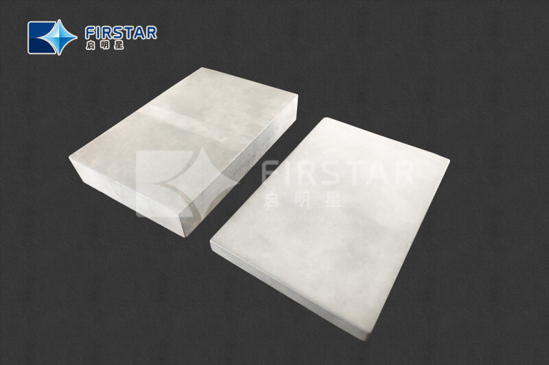 Керамические плитки/блоки из карбида кремния для износостойких линий